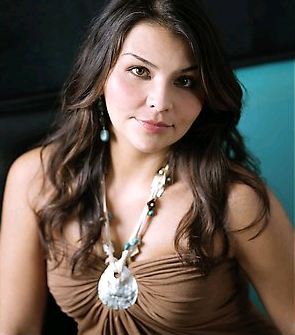 Crystal Shawanda