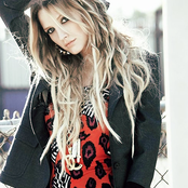 Ashlee&nbsp;Simpson lyrics