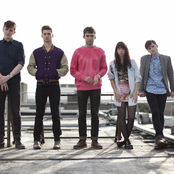 little green cars red