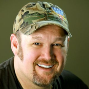 larry the cable guy twisted christmas carols lyrics metrolyrics larry the cableguy christmas