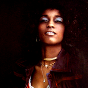 Gwen McCrae 90 Of Me Is You Its Worth The Hurt Gwen McCrae 90 Of Me Is You Its Worth The Hurt
