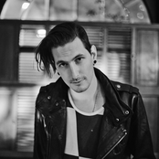Shaun Frank - No Future