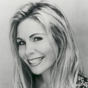 Stephanie Bentley The Hopechest Song Lyrics Metrolyrics