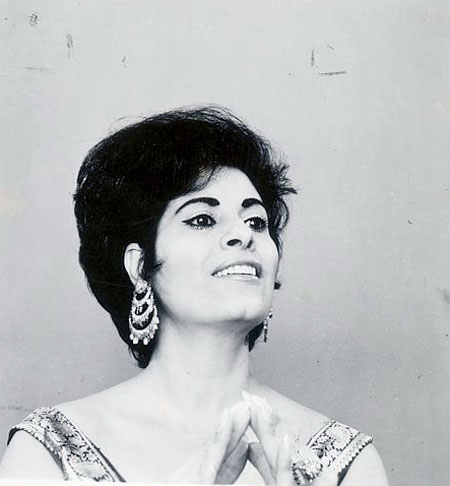 Shoshana Damari
