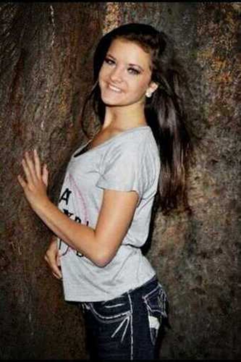 Brooke Hyland Pictures (2 of 3) — Last.fm