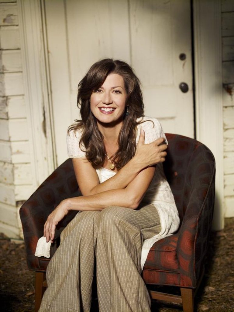 Amy Grant Photos 19 Of 48 — Lastfm 8704