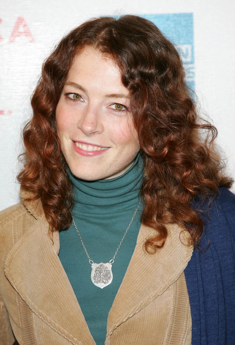 Melissa Auf Der Maur Height