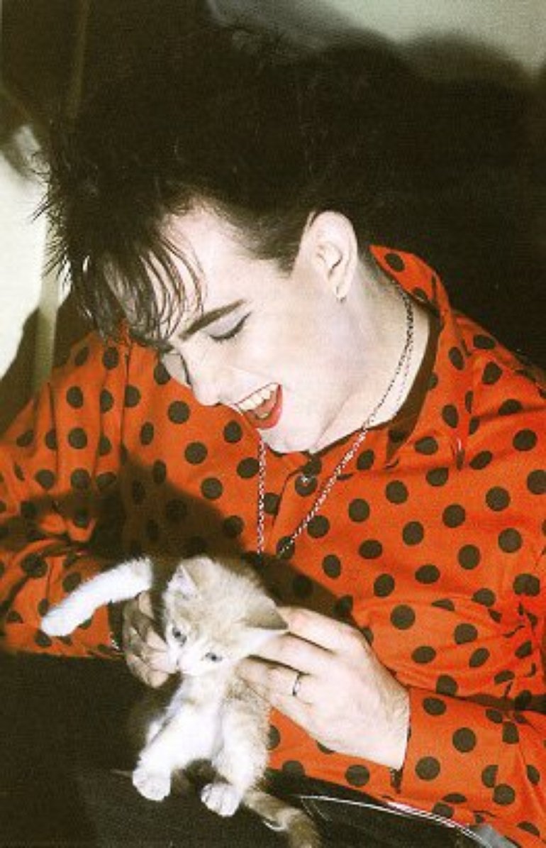 Robert Smith Photos (10 of 341) — Last.fm