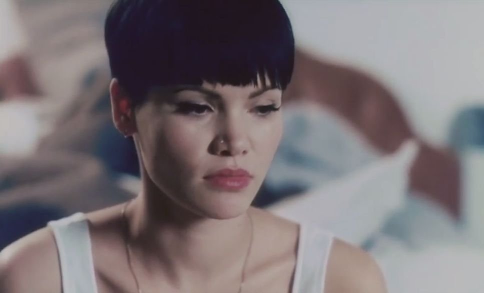 Sinead Harnett Lyrics Music News And Biography Metrolyrics