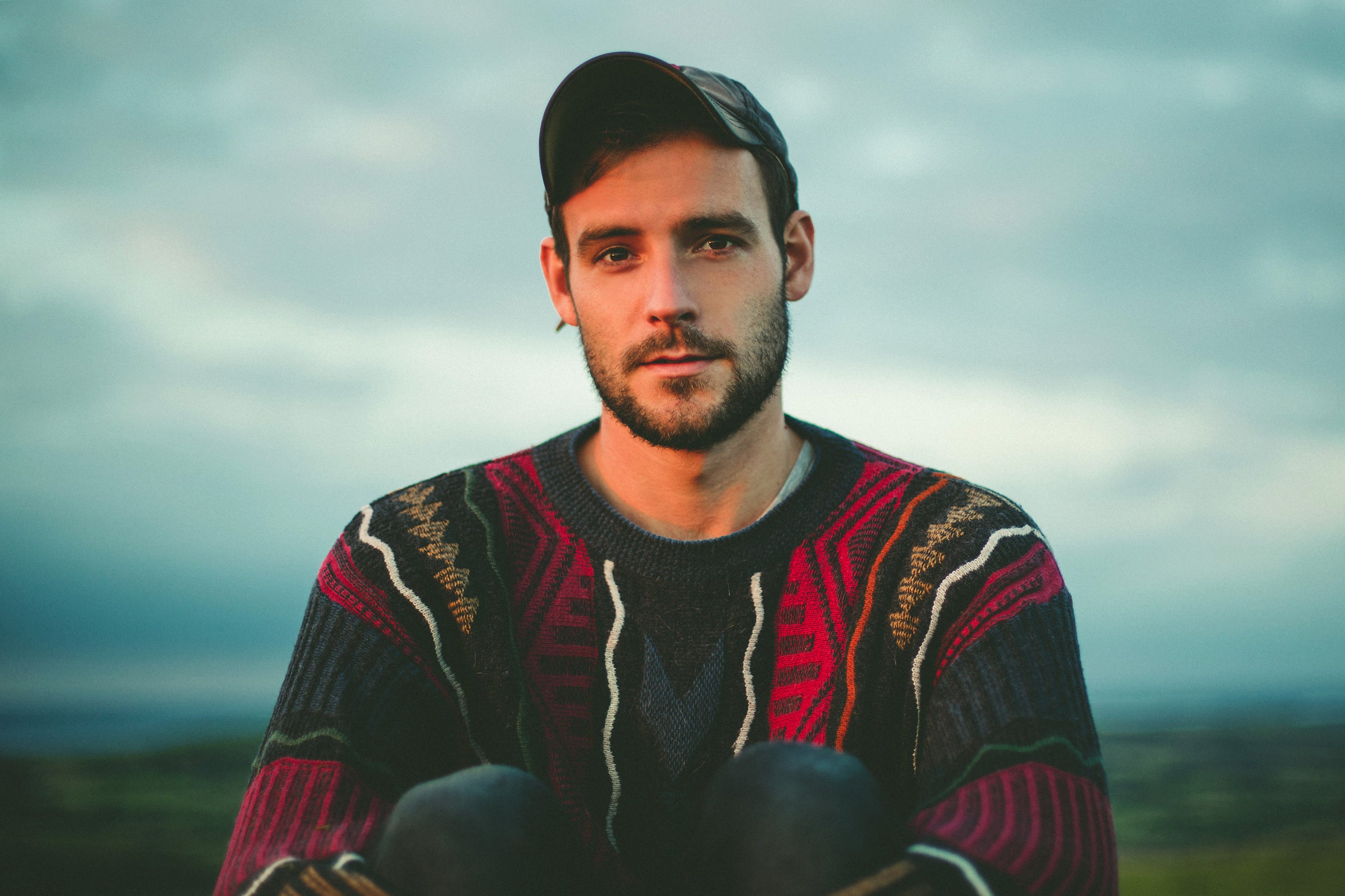 Roo Panes - Tiger Striped Sky Lyrics | MetroLyrics