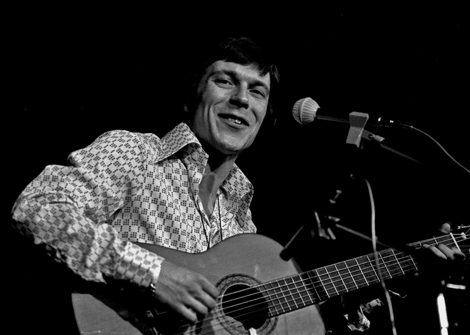 Reinhard Mey Keine Ruhige Minute Lyrics MetroLyrics