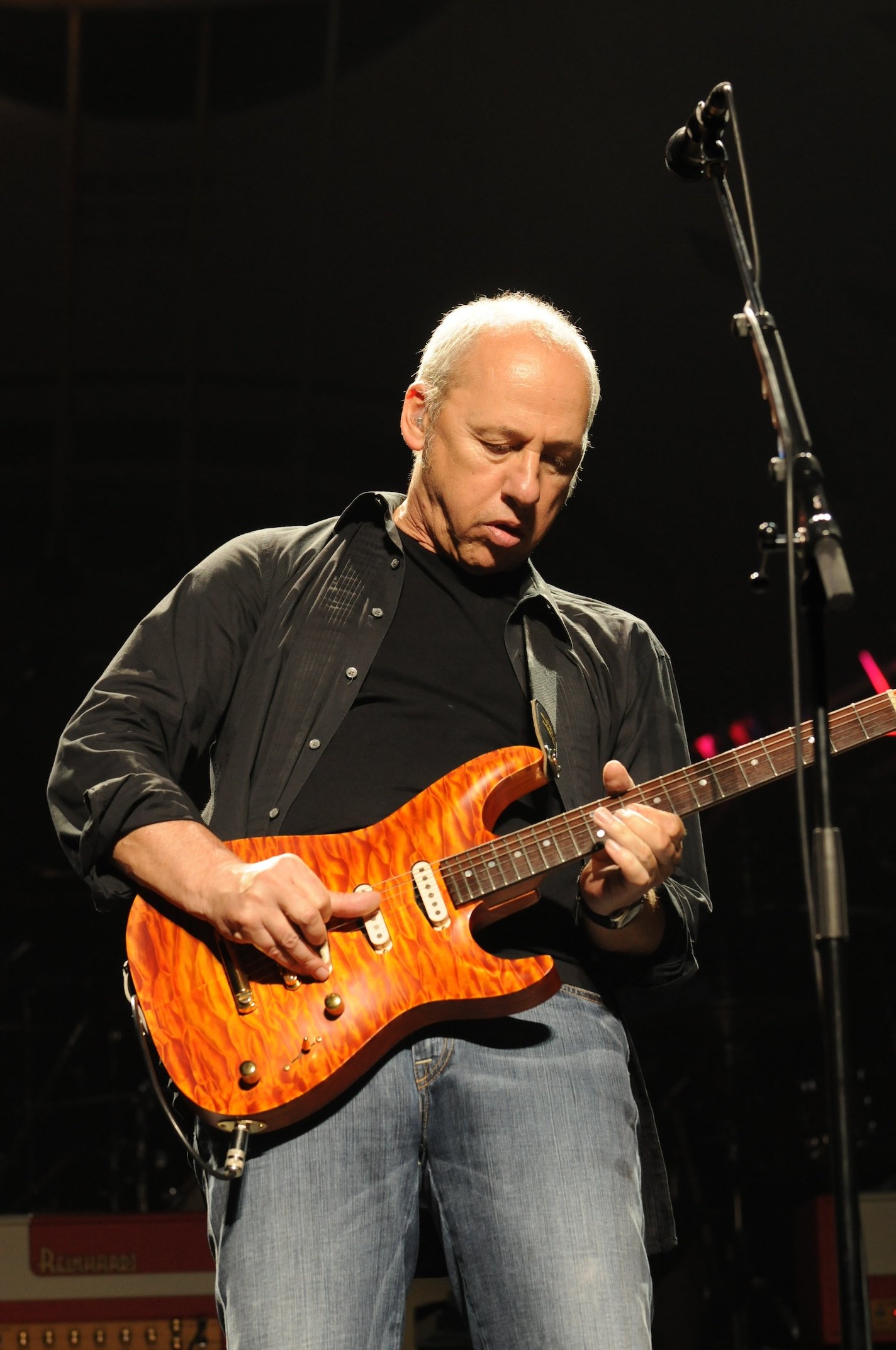 Mark Knopfler Pictures | MetroLyrics1424 x 2144