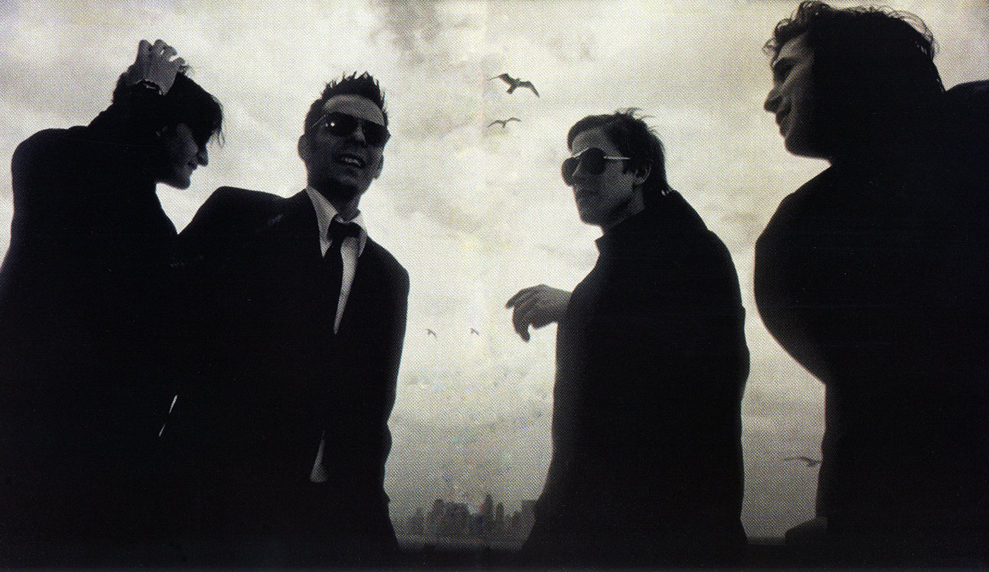 Interpol - C'mere Lyrics | MetroLyrics