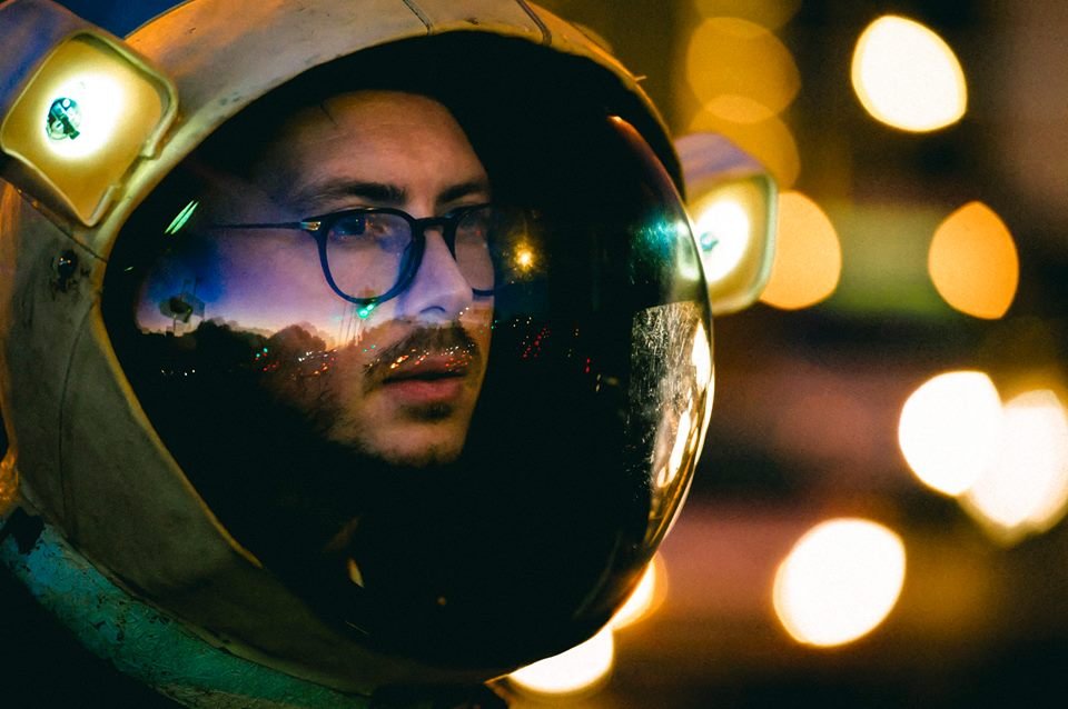Dustin Tebbutt Give Me Tonight Lyrics