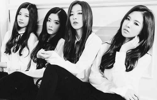 Red Velvet Lyrics, Music, News and Biography | MetroLyrics