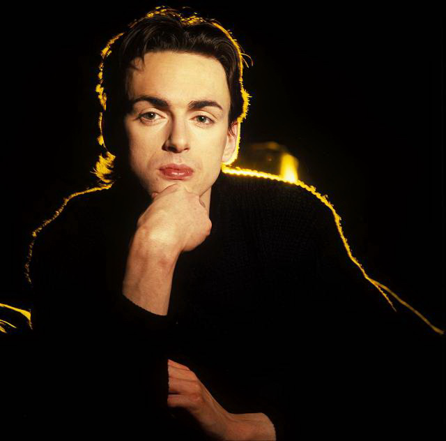 Stephen Duffy* Stephen 'Tin Tin' Duffy - Kiss Me / Icing On The Cake Stephen Duffy* Stephen 'Tin Tin' Duffy - Kiss Me / Icing On The Cake