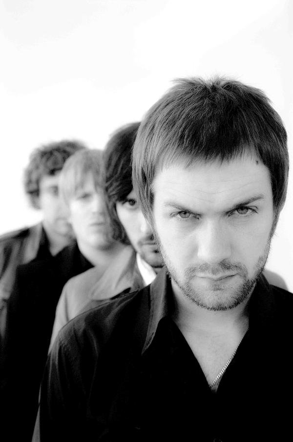 Kasabian Pictures | MetroLyrics