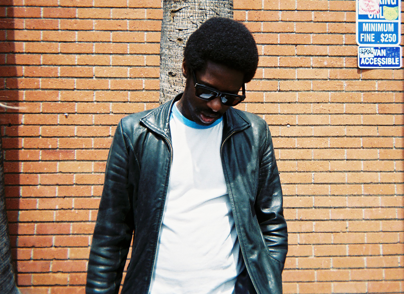 Curtis Harding Lyrics, Music, News and Biography | MetroLyrics