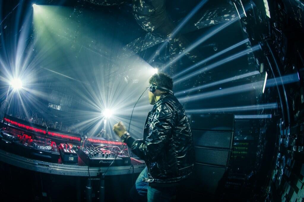 Gareth Emery Long Way Home Lyrics