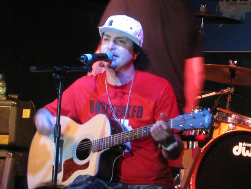 hhKevin Rudolf - artist photos