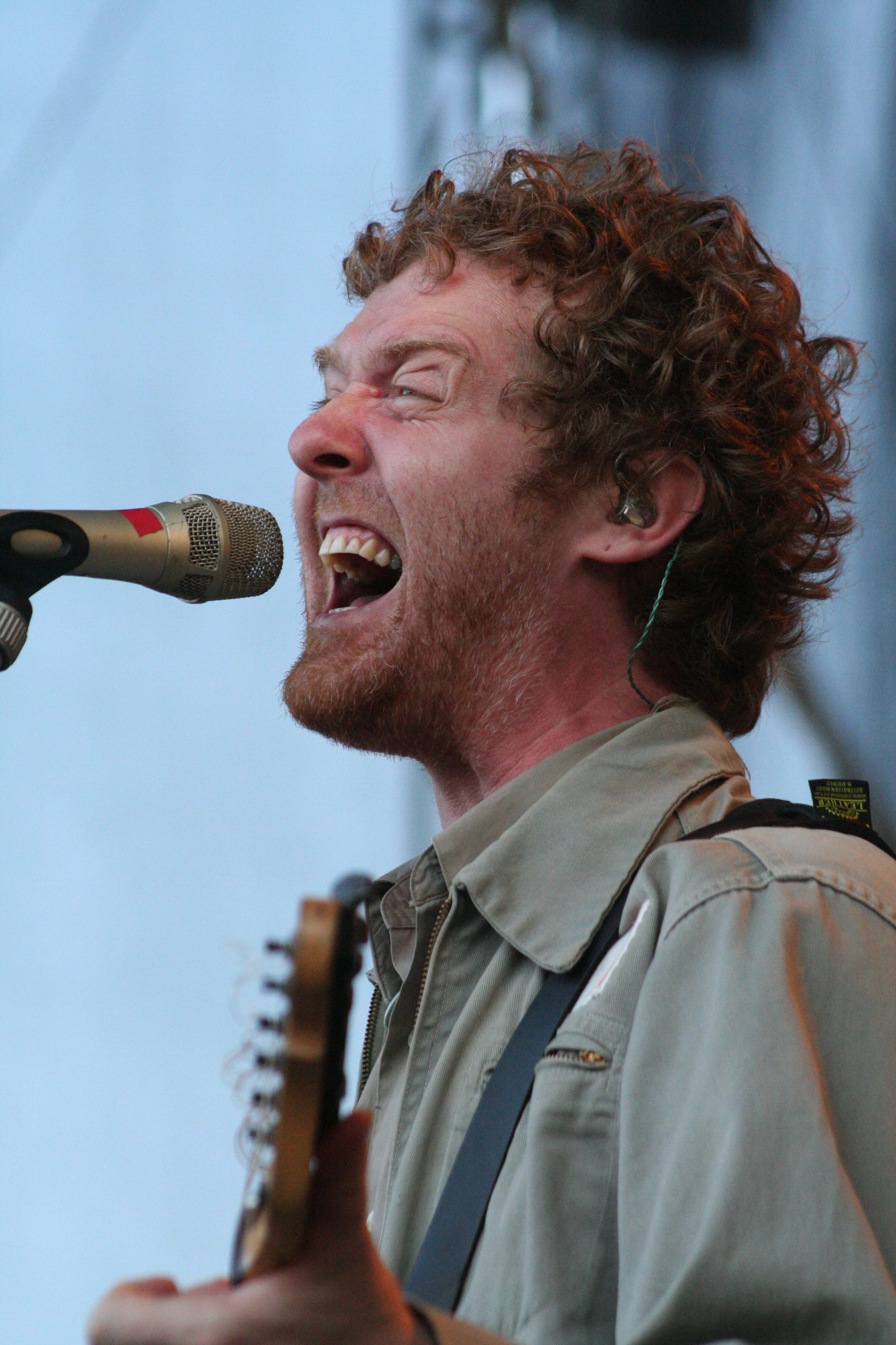 Glen Hansard Pictures MetroLyrics