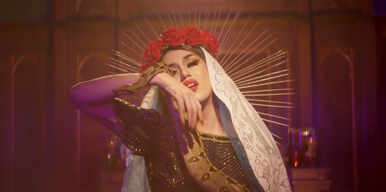 Hello I Love You Adore Delano Lyrics