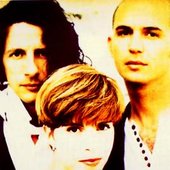 Presuntos Implicados — Free listening, videos, concerts, stats and