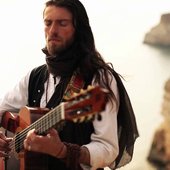 Estas Tonne - The Song of the Golden Dragon 