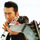 tomoyasu hotei 布袋寅泰