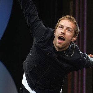 "chris martin"の画像