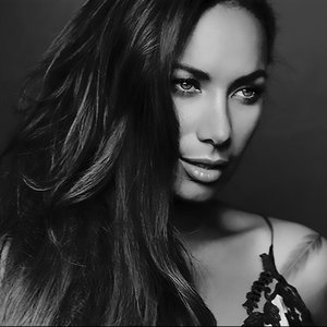 image for "leona lewis"