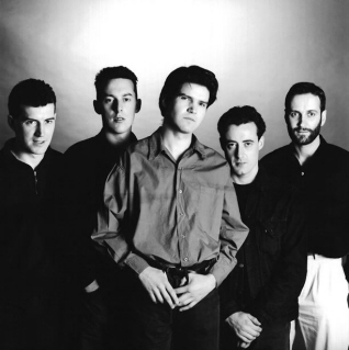 Lloyd Cole & The Commotions