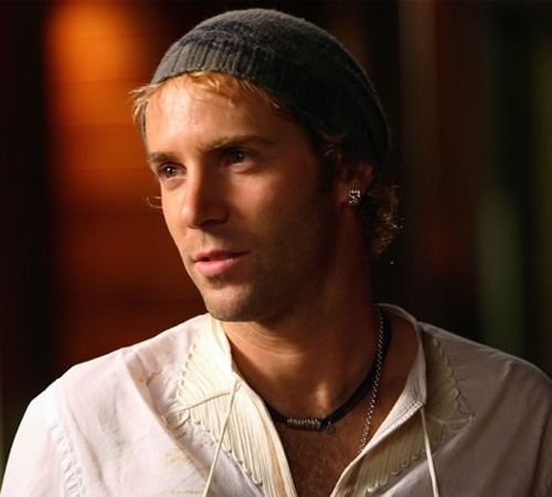 Alessandro Nivola